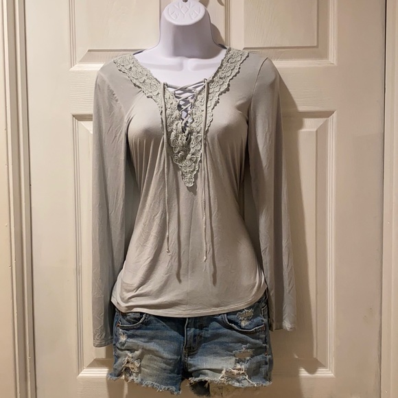 American Eagle Soft & Sexy Long Sleeve Lace Up Top in gray teal size S - Picture 2 of 10